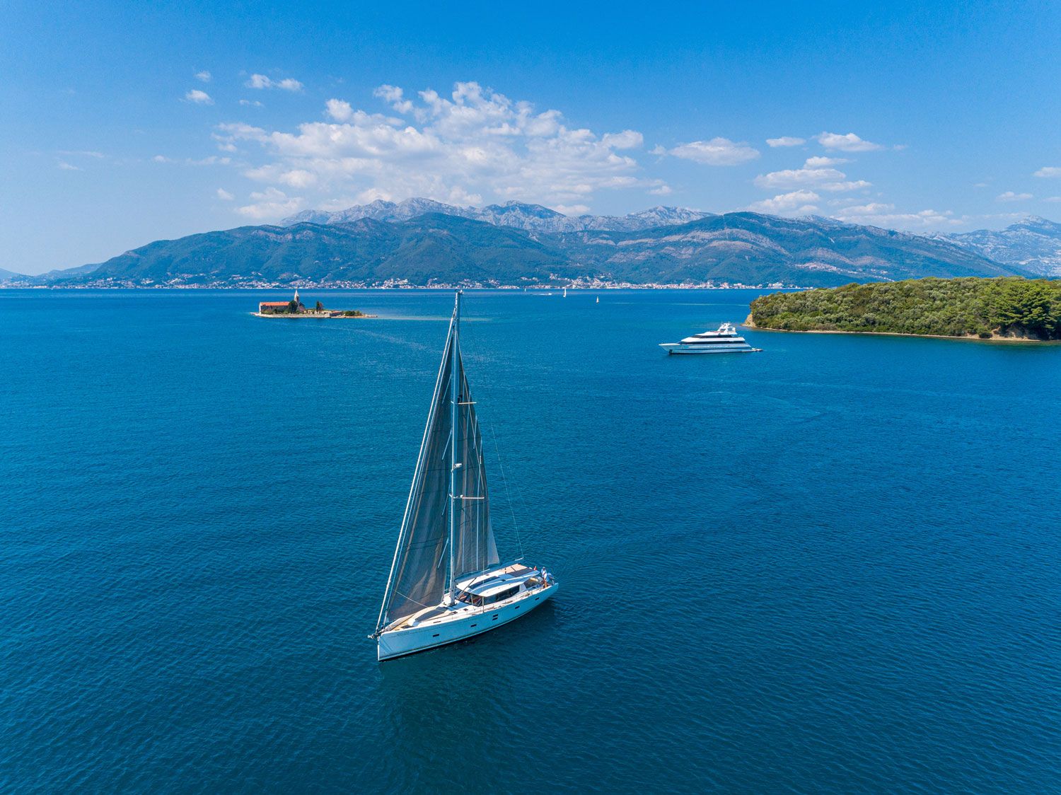 Boat trip in Montenegro, 6 hours