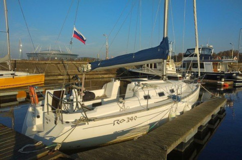 Fortis, Sailing yacht