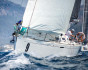 Looping, Sailing yacht