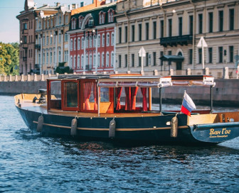 Motorboat Van Gogh, One day charter, Russia, Saint-Petersburg