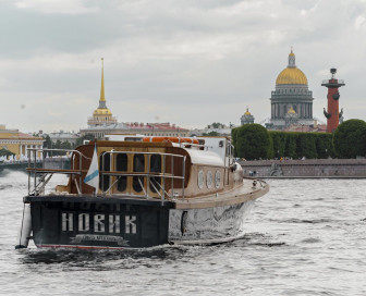 Rent a premium yacht in St. Petersburg, One day charter, Russia, Saint-Petersburg