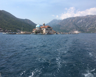 Motor boat trips along the Bay of Kotor, Дневной тур, Черногория, Херцег Нови